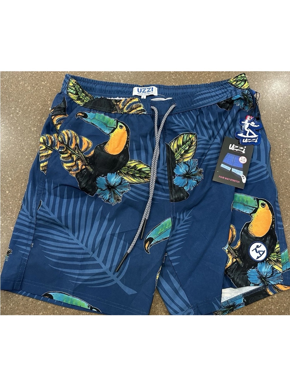NWT Uzzi Swim Trunks Men’s Size Large